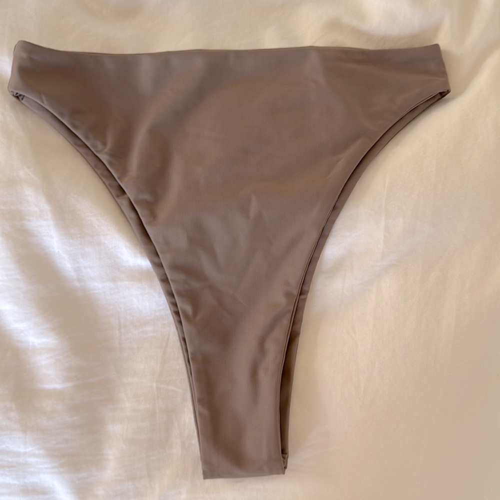 Nyud swim Marylin Swim Bottom NWT SIZE S